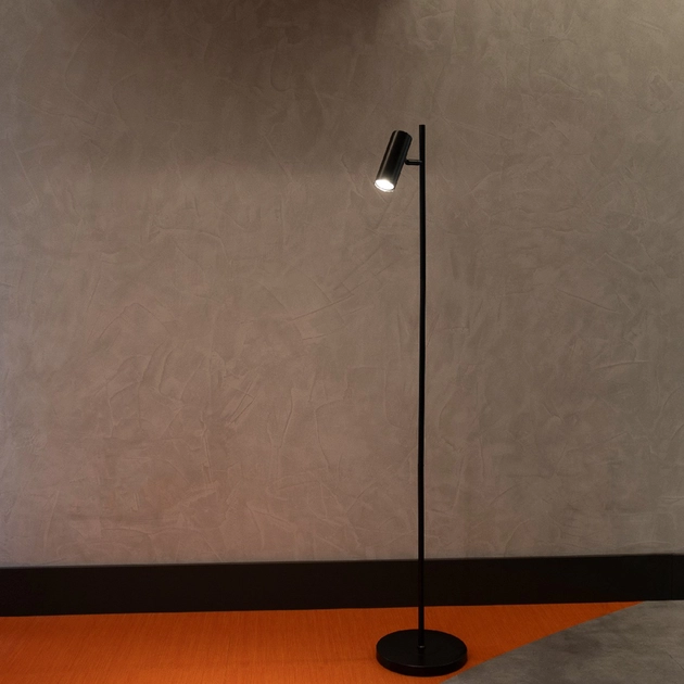 Luminaria De Piso Metal Preto Tube Slim