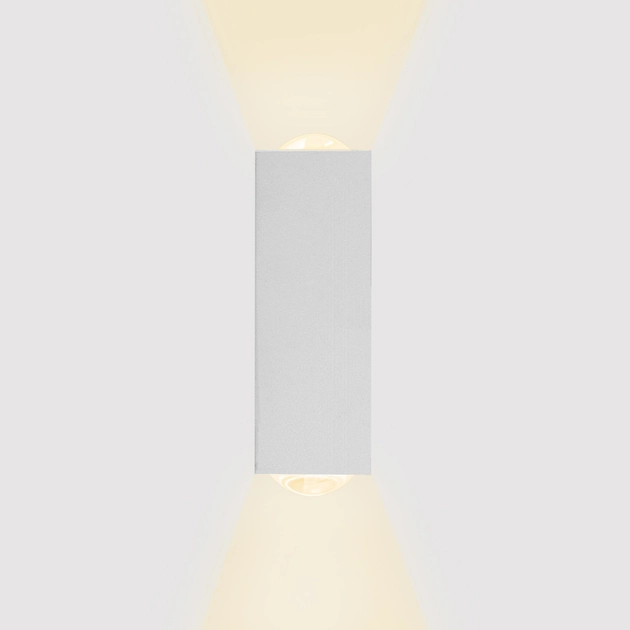 Arandela Led Metal 2w 160lm Ip65 3000k Flash - Yamamura