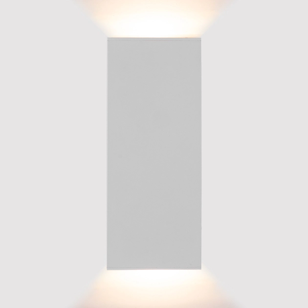 Arandela Led Branco 2 Fachos 90 15w 3000k Ip65 Wall Max