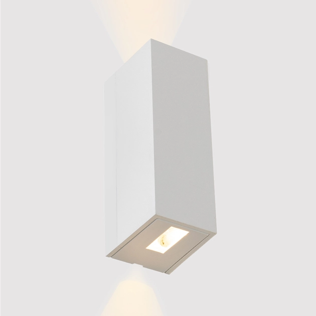 Arandela Led Abs 5w 3000k Ip65 2 Fachos Medios Flux