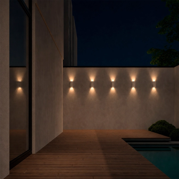 Arandela Led Abs 5w 3000k Ip65 2 Fachos Medios Flux