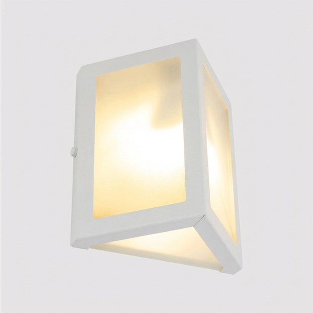 Arandela Triangular Aluminio Vidro Ip54 Verti